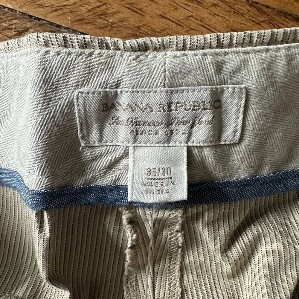 Banana Republic flat front tan 36x30 business casual pinstripe slacks